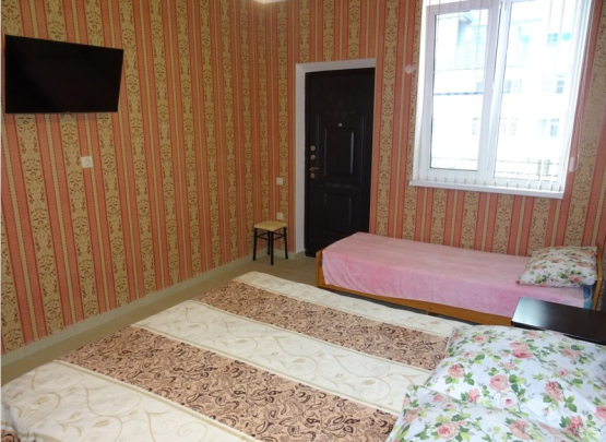 Охотник, Гостевой дом 2
